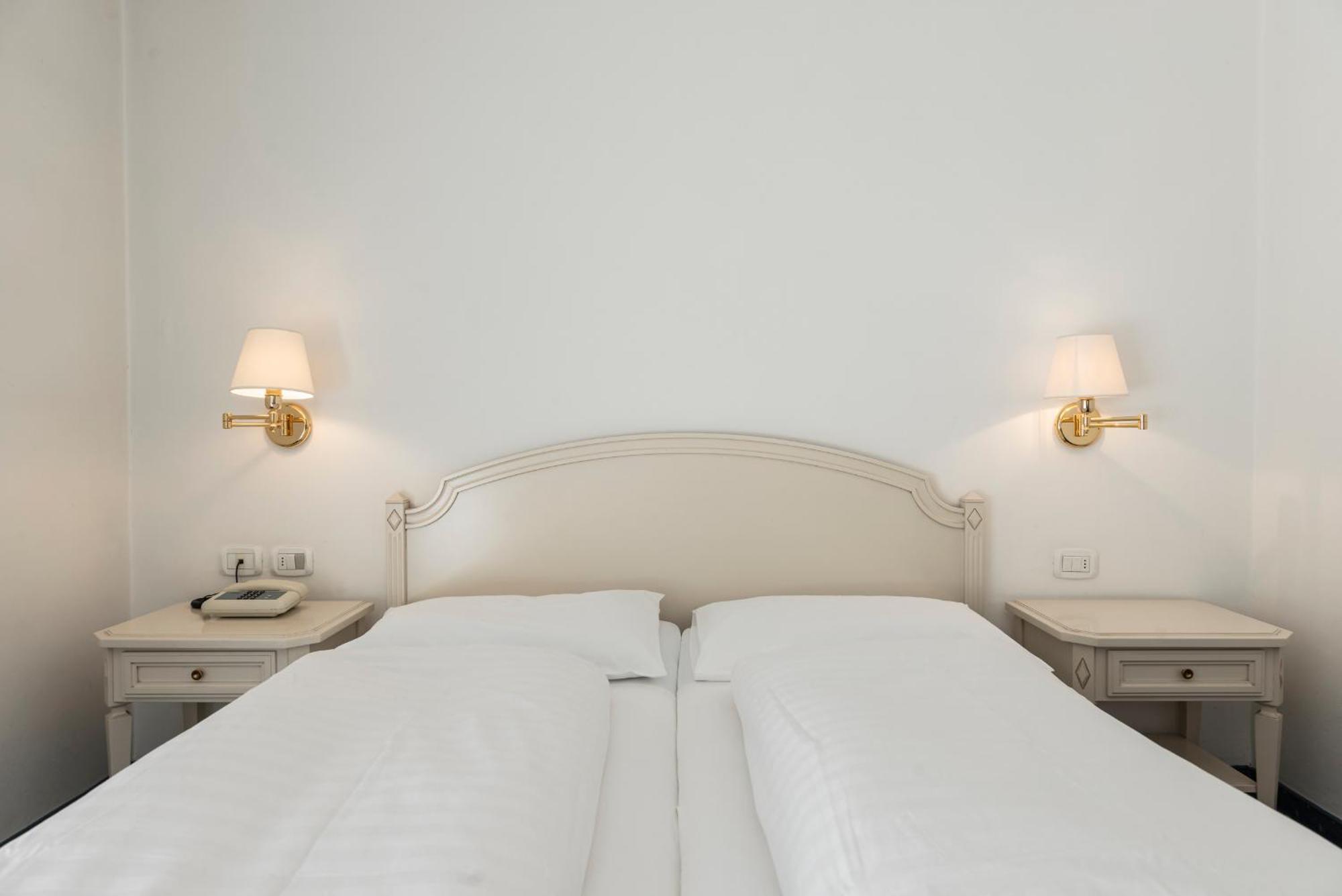 Weingarten Terlan - Rooms & Breakfast Room photo