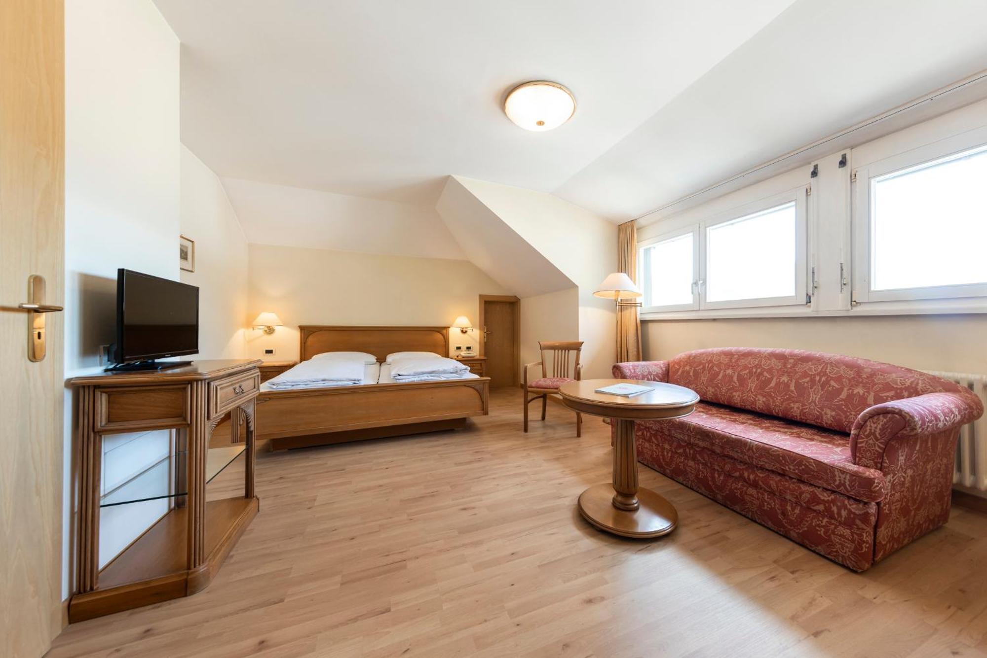 Weingarten Terlan - Rooms & Breakfast Room photo